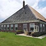 Farm stay Iefjeshoeve